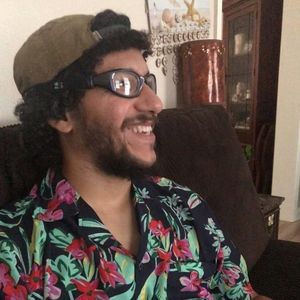 Meet your Posher, Luis